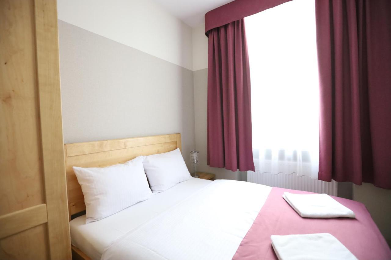 Dream Garden Palace Lejlighedshotel Kraków Eksteriør billede